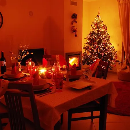 Holiday @ Poolside شقة البوفيرا