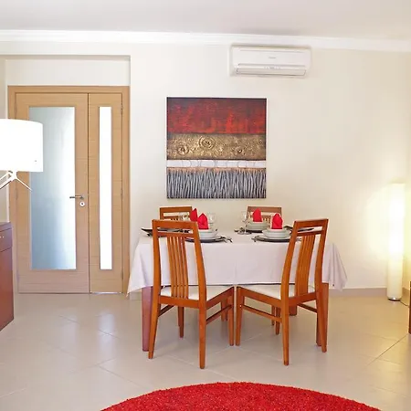 아파트 @ Poolside 알부페이라