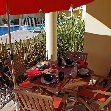 شقة Holiday @ Poolside البوفيرا