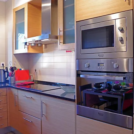 @ Poolside Apartment Albufeira