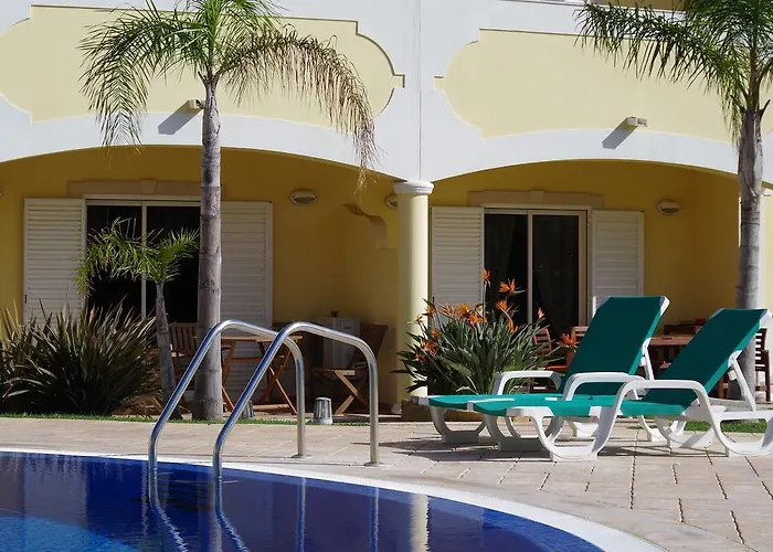 Apartament @ Poolside *