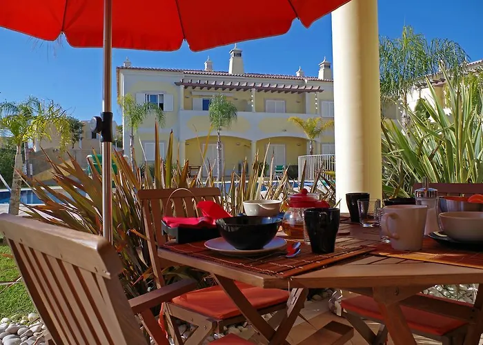 @ Poolside 阿尔布费拉